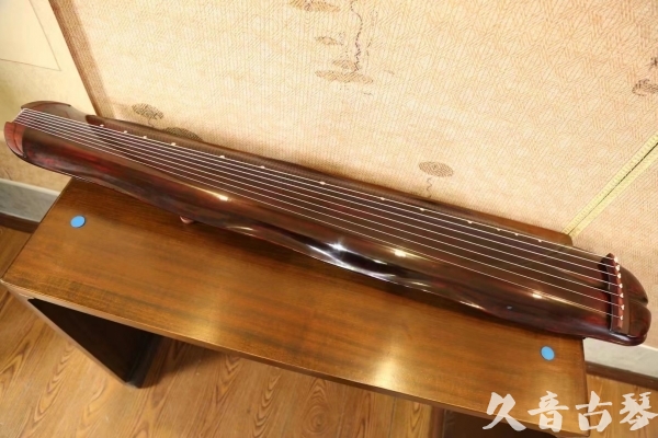 常德市●久音古琴  ●今日推荐  20230516【收藏级断纹蕉叶】